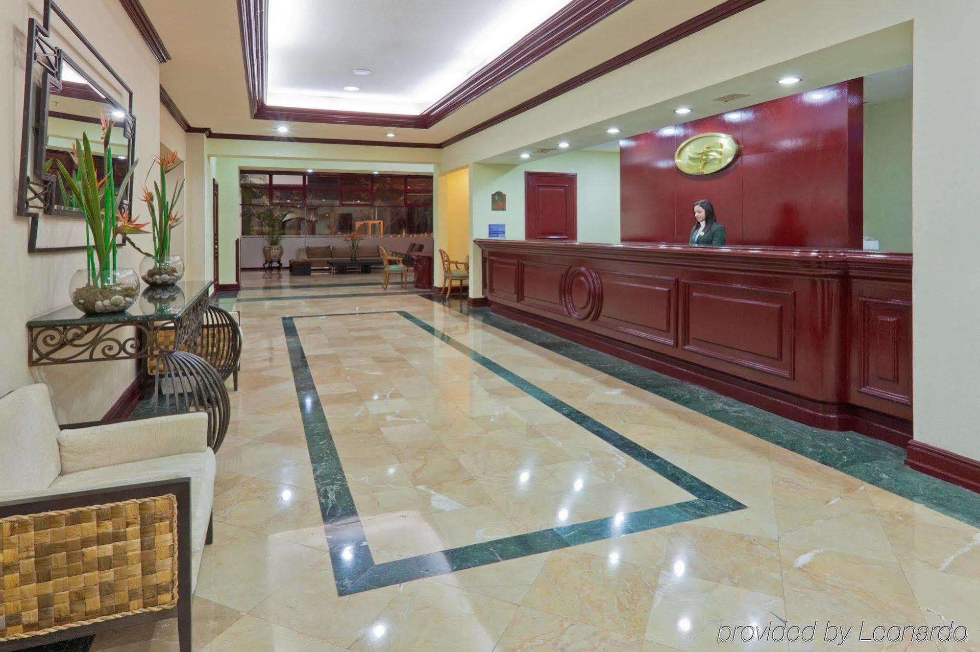 فندق Crowne Plaza Guatemala المظهر الداخلي الصورة
